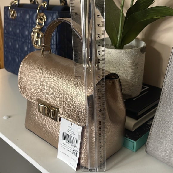 Kate Spade Rare Rose Gold Matallic Saffia Top Handle Bag - Picture 6 of 10